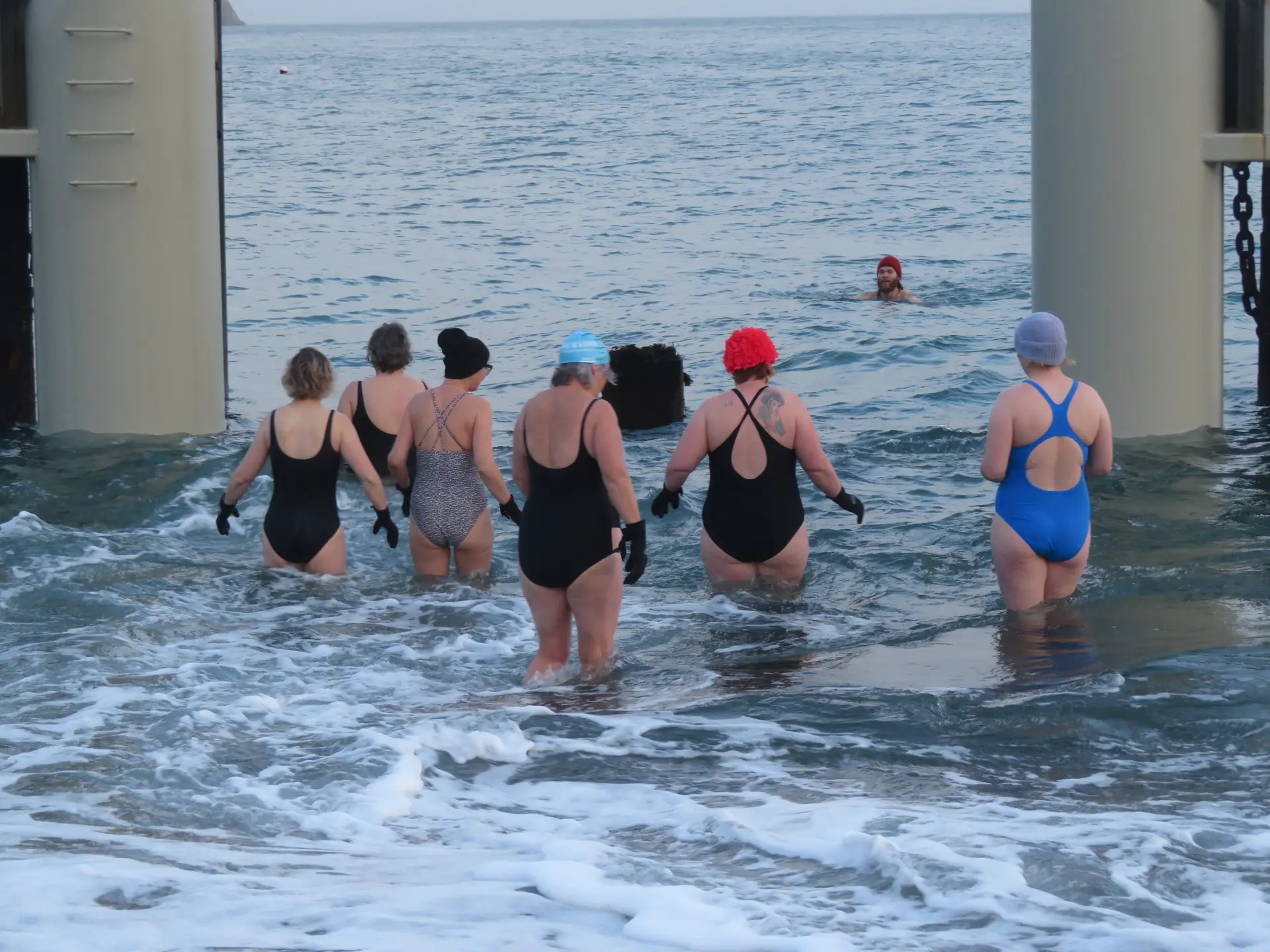 Saltwater sisters – Mermaids, Ice swimmers and a Lundy swim.